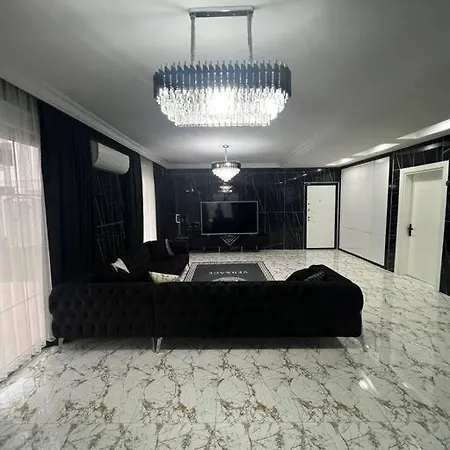 Вилла Sleeps 10, With Private Pool - Awz 249 *