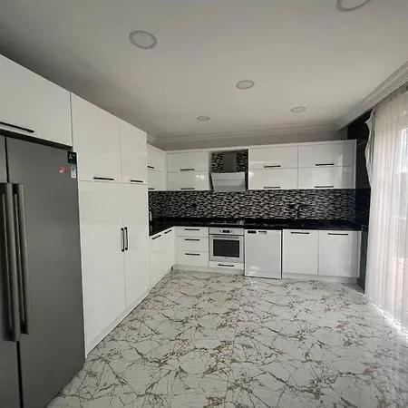 Sleeps 10, With Private Pool - Awz 249 * Белек