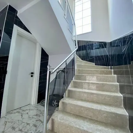 Sleeps 10, With Private Pool - Awz 249 * Belek